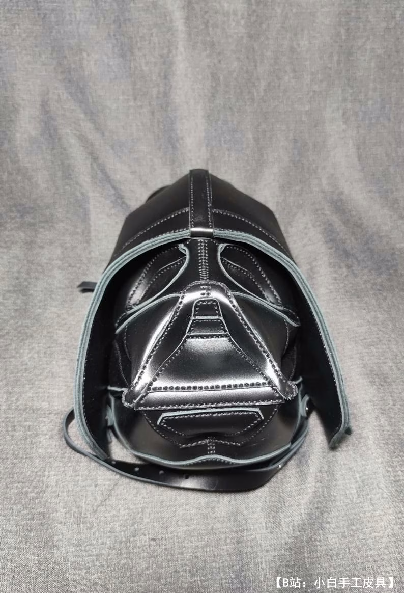 以星球大战“达斯维达”为主题的小背包图案 - 5