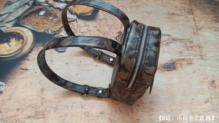 小背包的图案 - 2