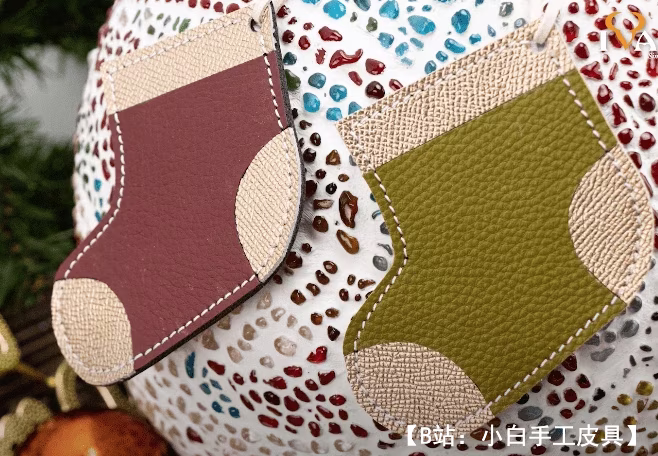 皮革制圣诞树玩具“袜子”的图案 - 1