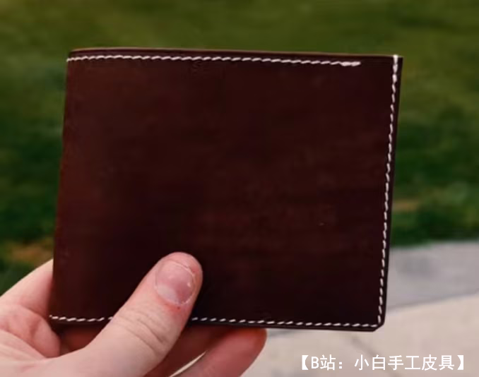 带硬币隔层的双折图案 - 1