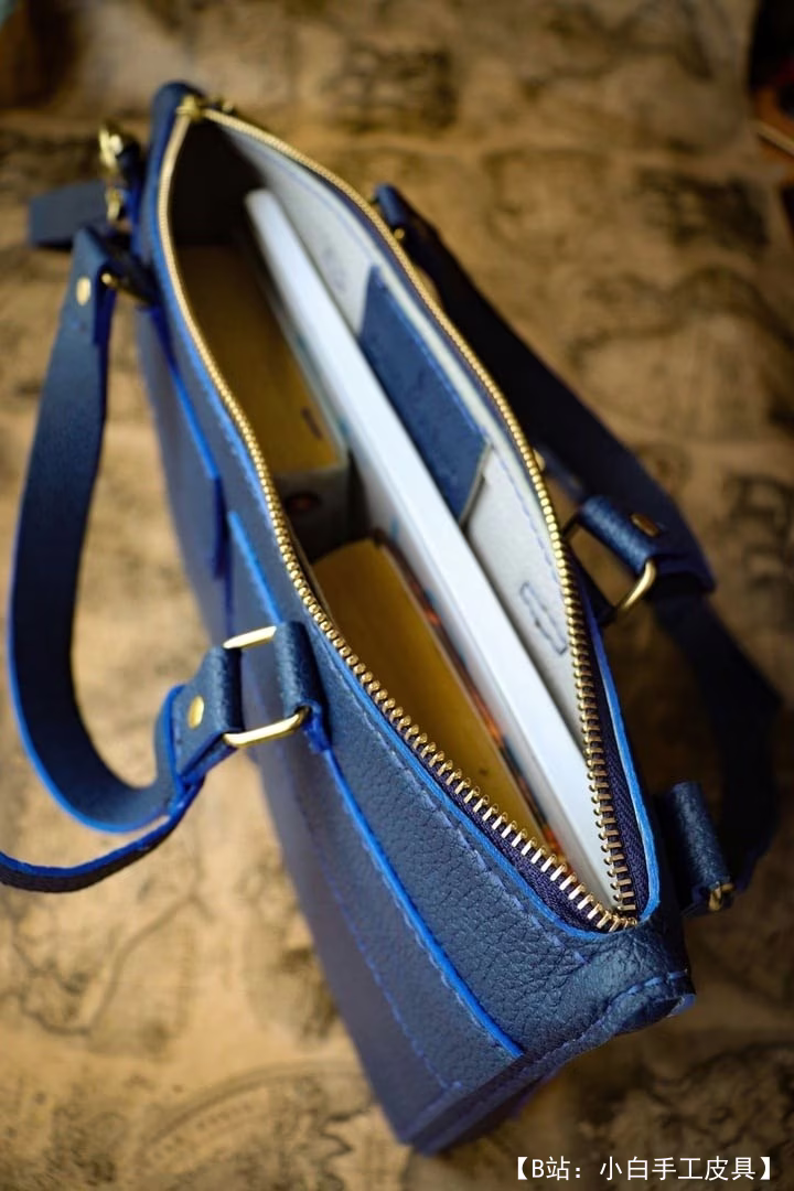 极简主义皮革文件斜挎包的图案 - 2