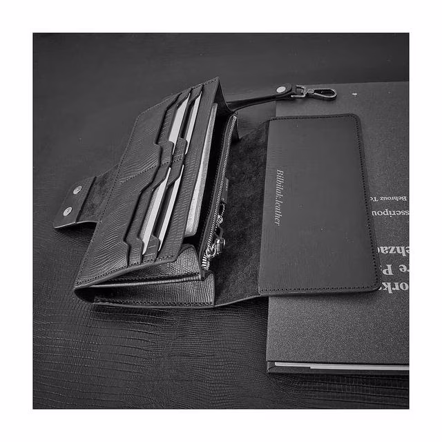 带按钮的男士皮革手拿包的图案 - 2