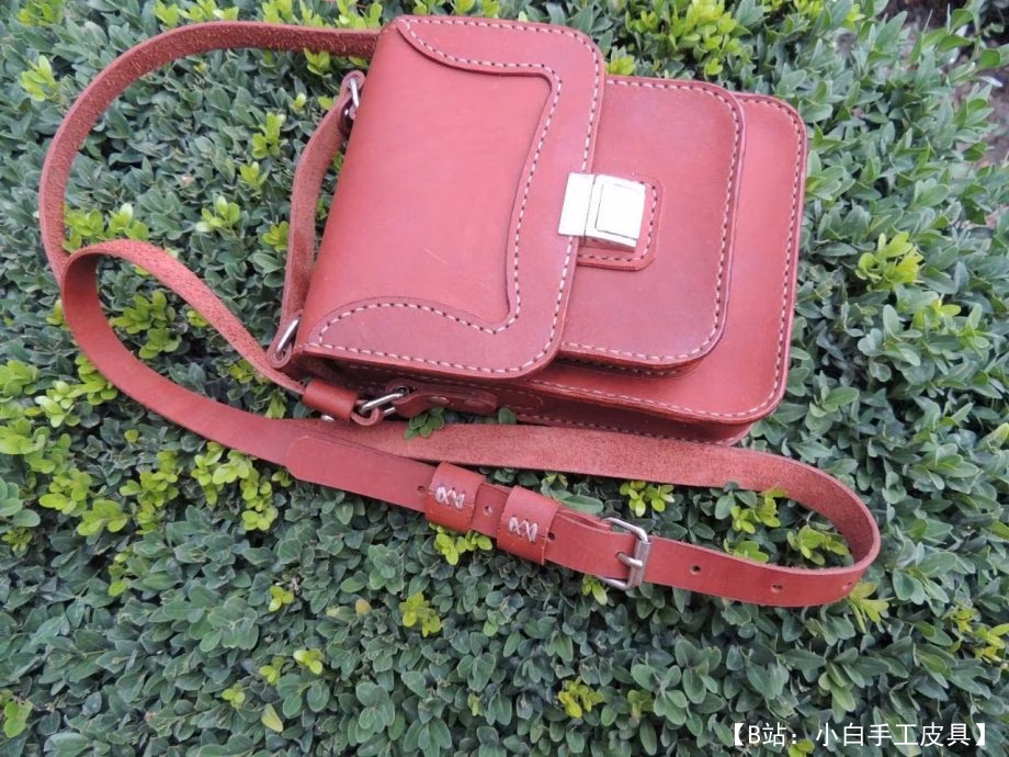 带锁图案包平板电脑 - 1