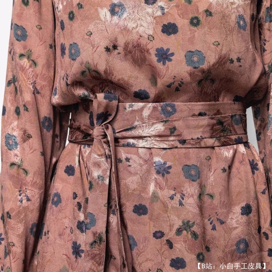 浅色女式连衣裙图案，尺码 34-56 欧元 - 2