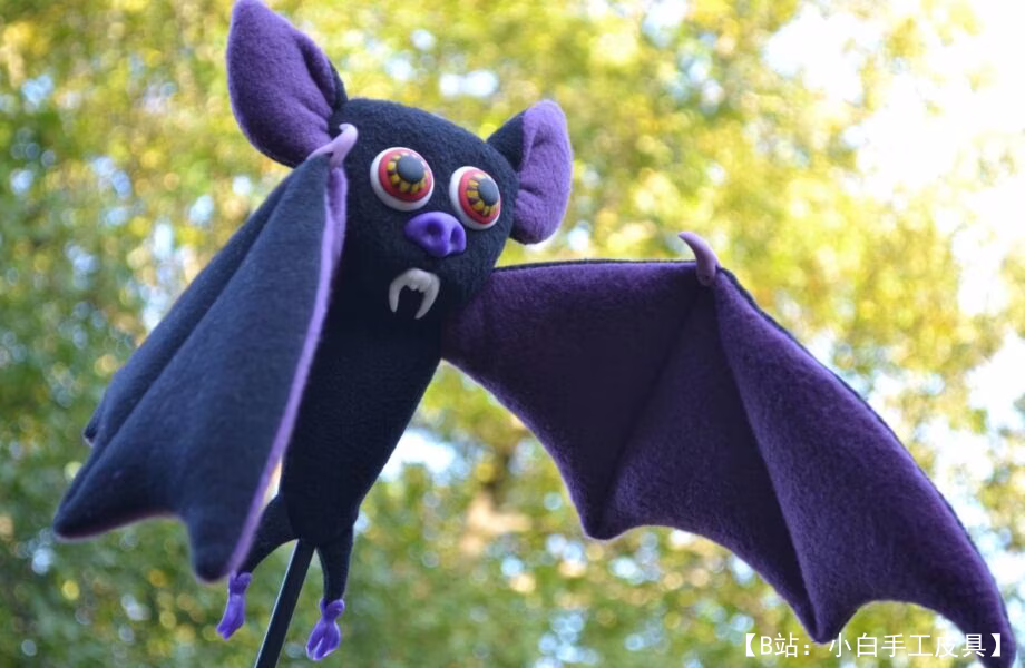 毛绒玩具“蝙蝠”的图案 - 1