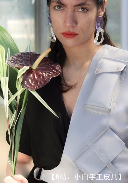 用于智能手机和其他配件的皮革女式背心的图案 - 3