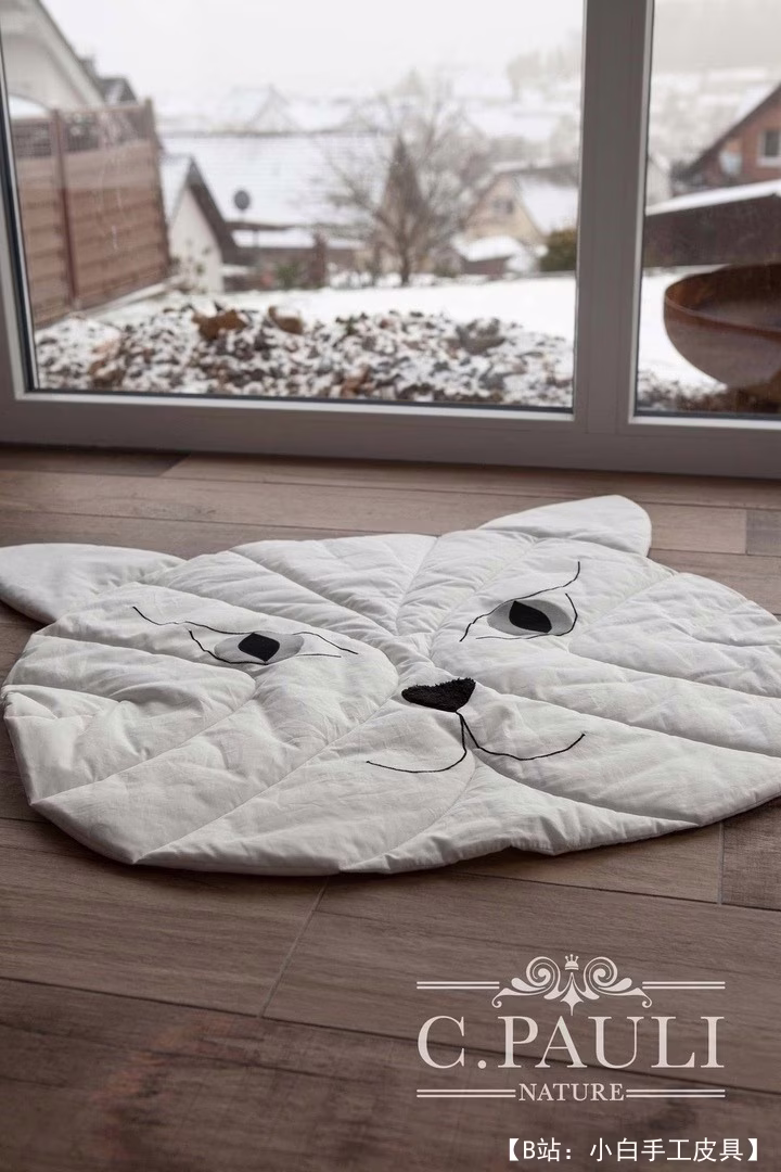 猫头形状的小布毯图案 - 1