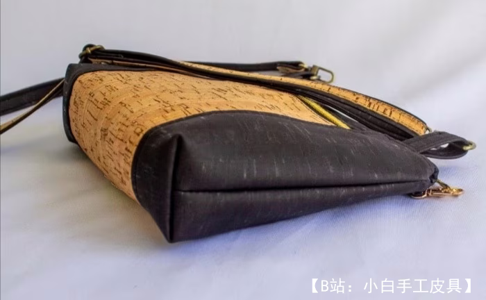 皮革或生态皮革制女士斜挎包图案 - 2