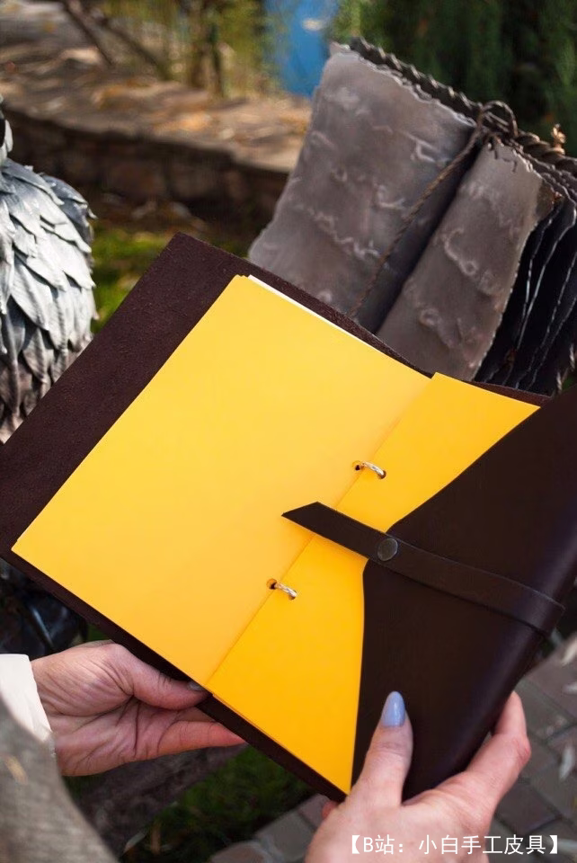 日记本的皮革封面图案 - 1