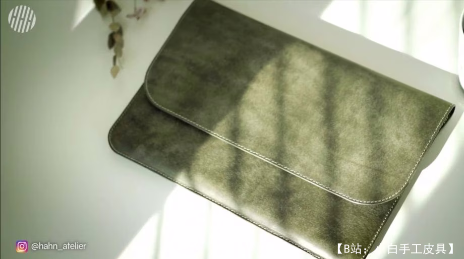 13英寸皮革笔记本电脑包图案 - 3