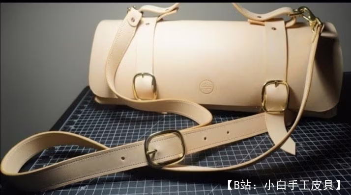 小皮革工具包的图案 - 1