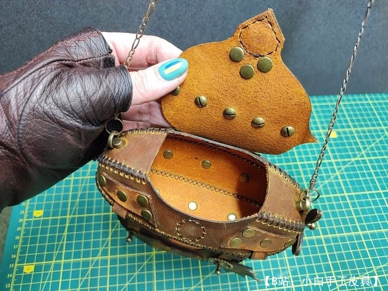 花纹皮革“飞艇”挂盒 - 2