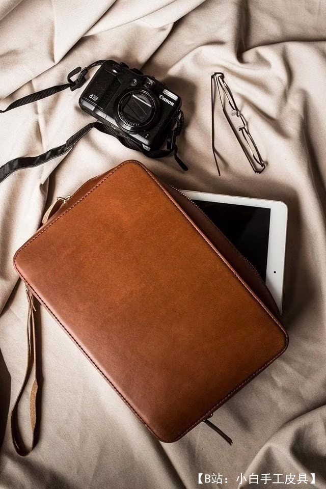 带拉链的图案皮革文件夹 - 2