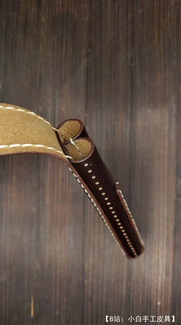 带按钮的 2 个手柄的皮套图案 - 2