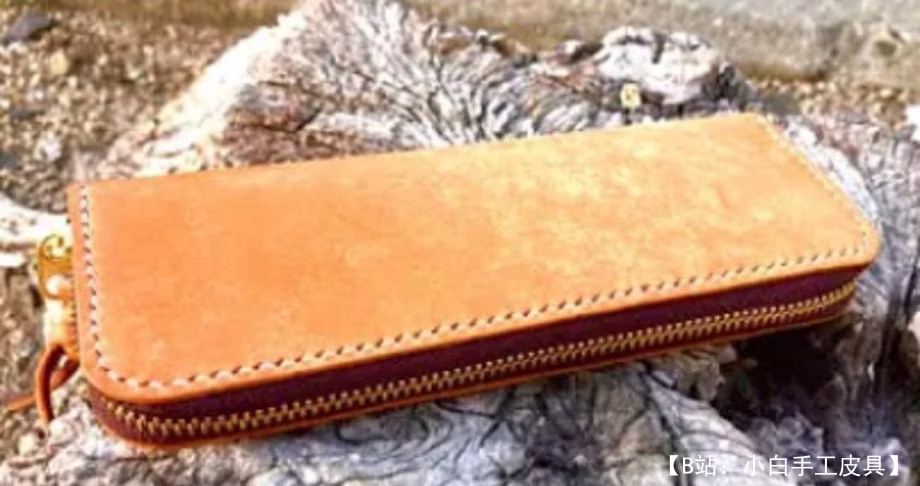 带拉链的皮革铅笔盒的图案 - 1