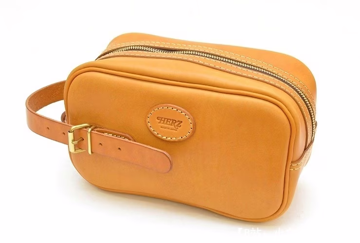 带拉链的皮革 nesser 的图案 - 1