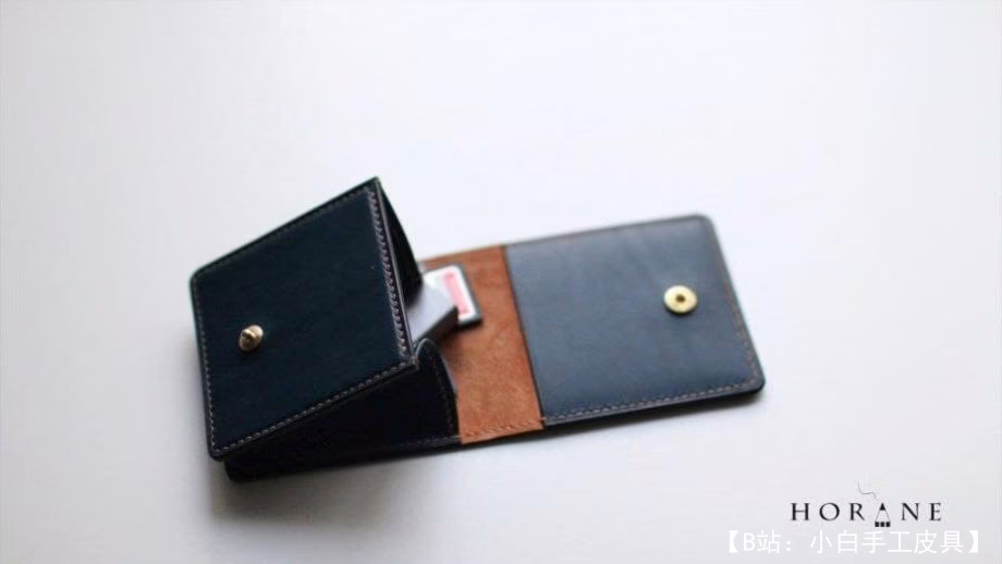 按钮上或 EDC 套装上有趣的硬币盒图案 - 1