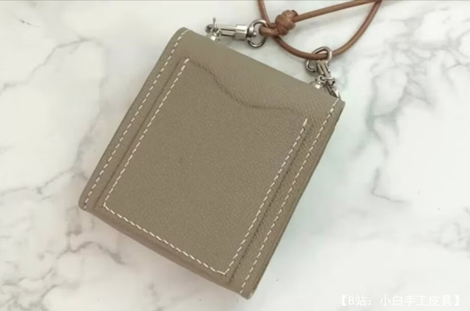 用于智能手机或其他小配件的迷你皮包的图案 - 3