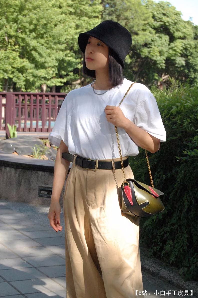 图案小号皮革女式手提包斜挎包 - 2