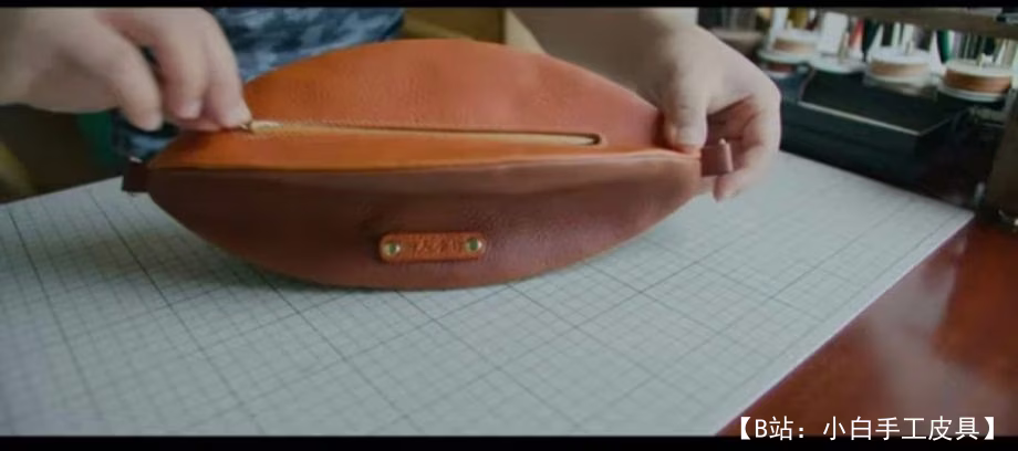 皮革足球运动员包的图案 - 3