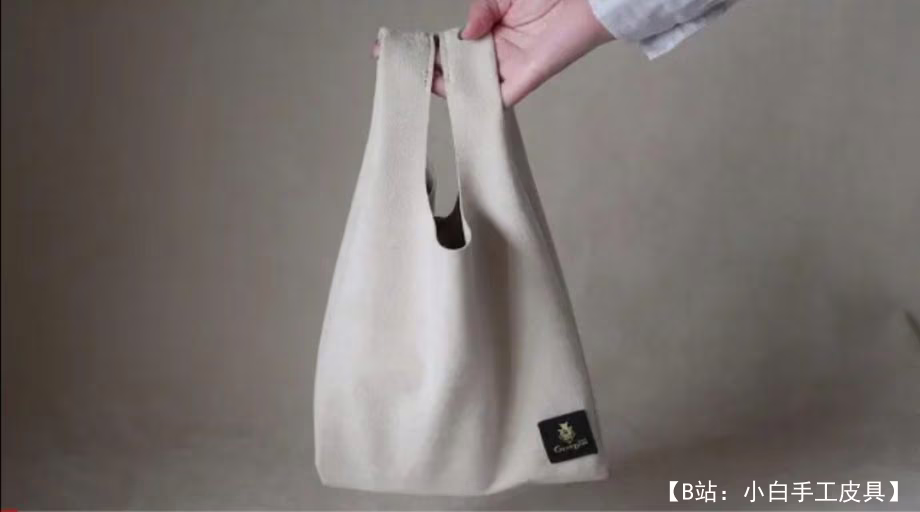 包装风格的皮革水桶包图案 - 1