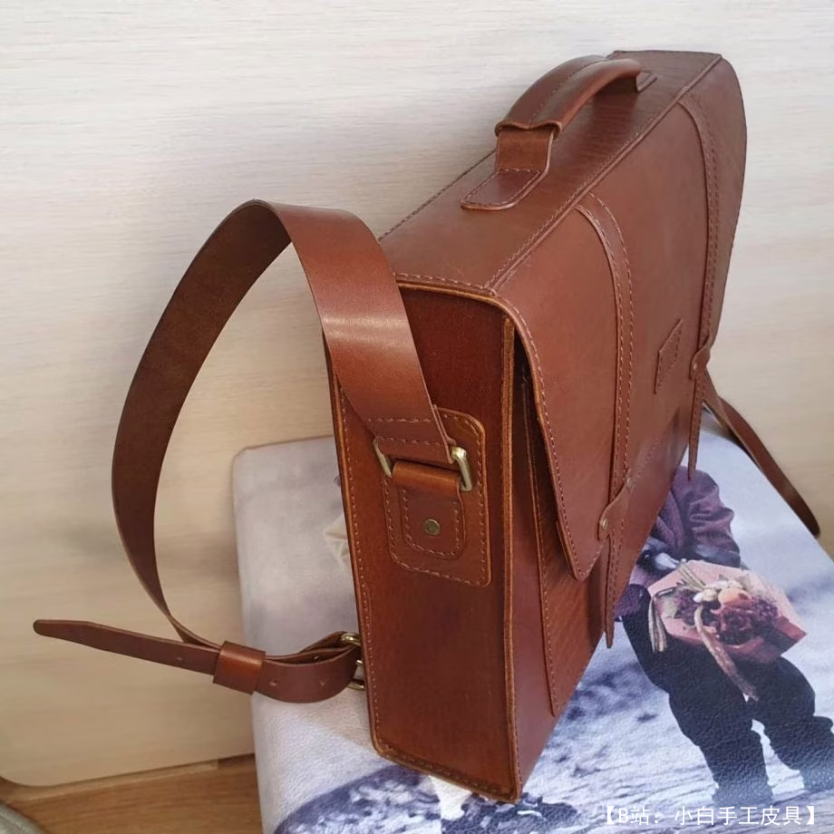 用于笔记本电脑和商业文件的皮革公文包的图案 - 2