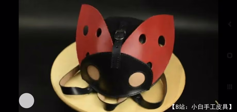 甲虫形状的小号女式/儿童皮革背包图案 - 1