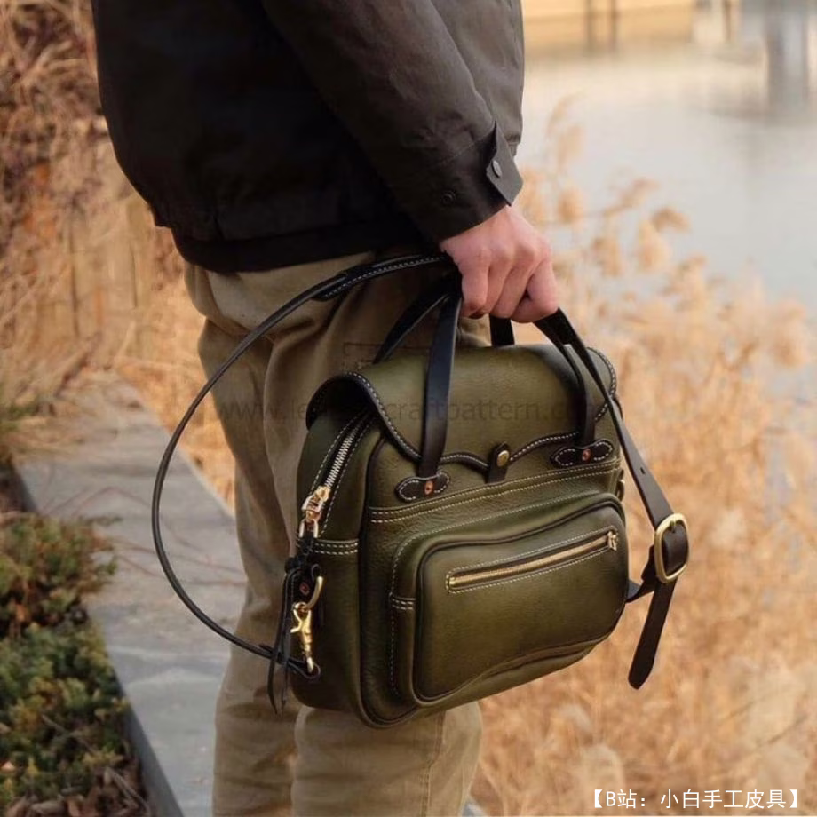 用于笔记本电脑和文件的皮革信使图案 - 1