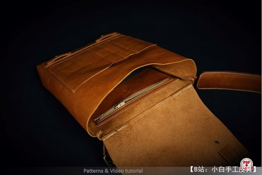 男士皮革斜挎包/平板电脑图案 - 3