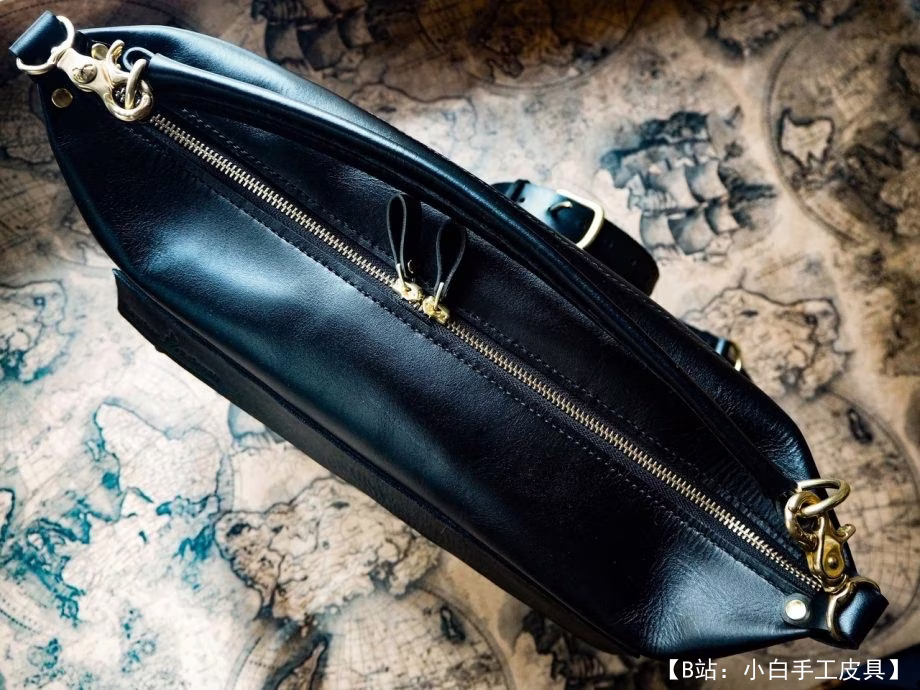 简单皮革斜挎包的图案 - 3