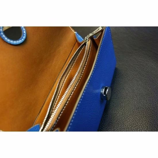 带按钮的皮革钱包的图案 - 2