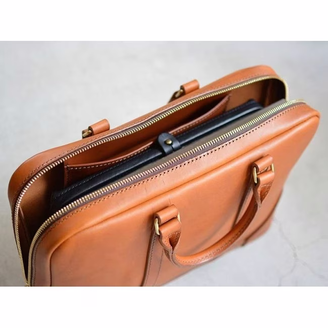 笔记本电脑和文件包的图案 - 1