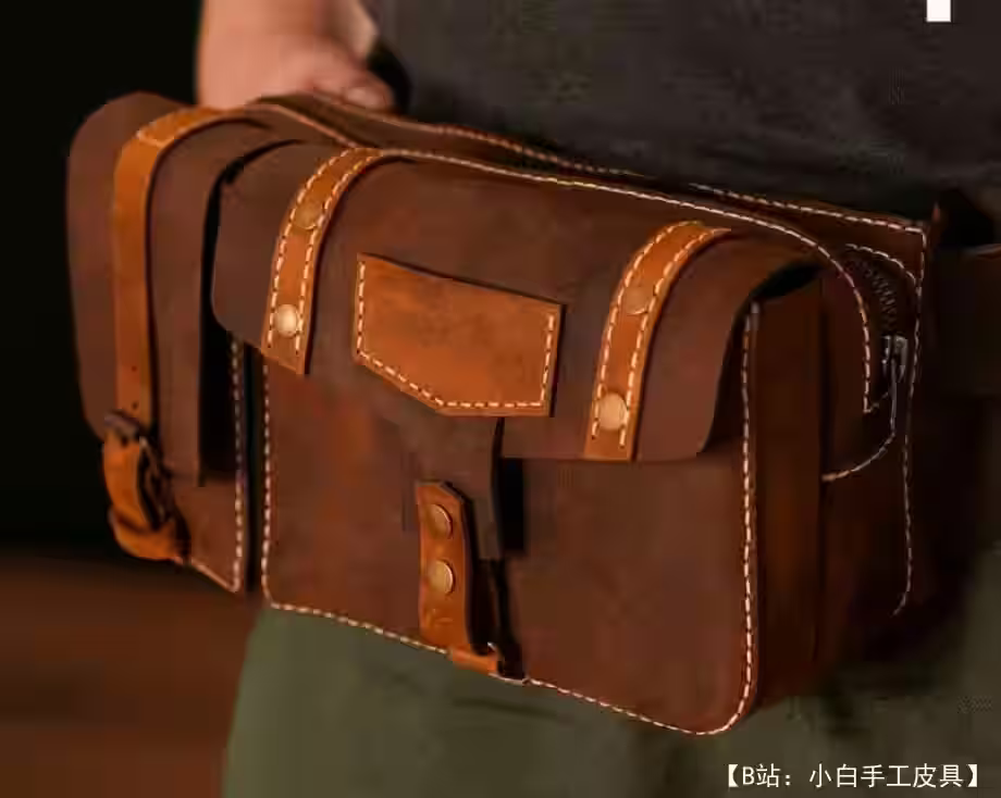 带小口袋的皮革腰包的图案 - 1