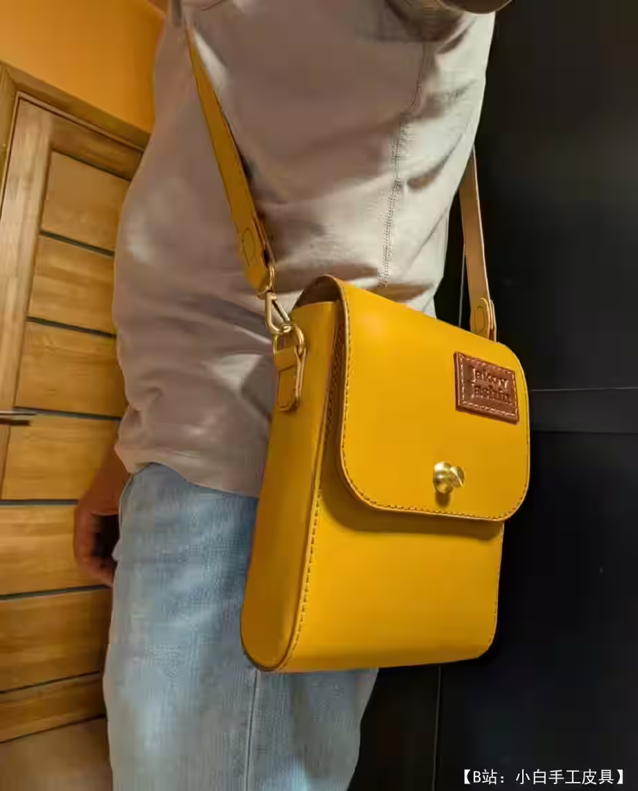 用于存放文件和智能手机的皮革男士平板电脑包的图案 - 2