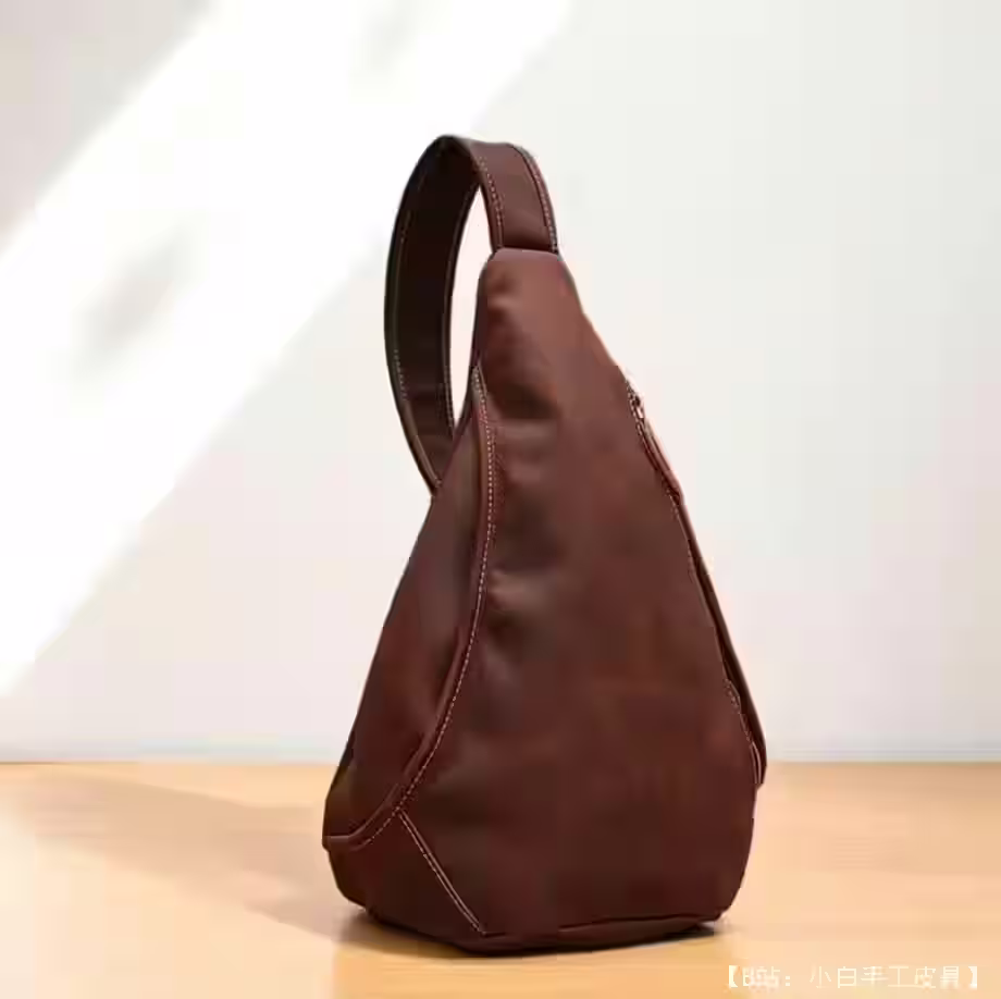 皮革斜挎包/单肩背包的图案 - 1