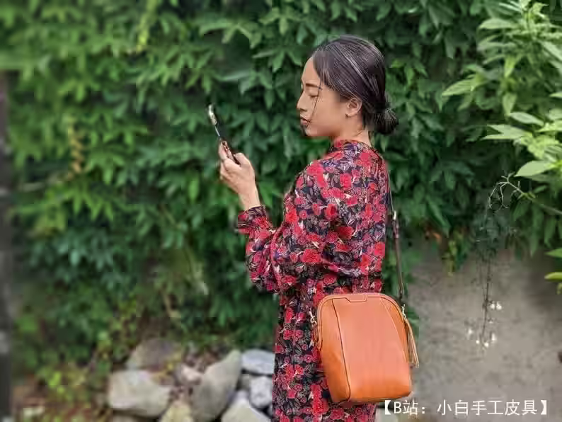 女士皮革三角包图案 3 种尺寸 - 2