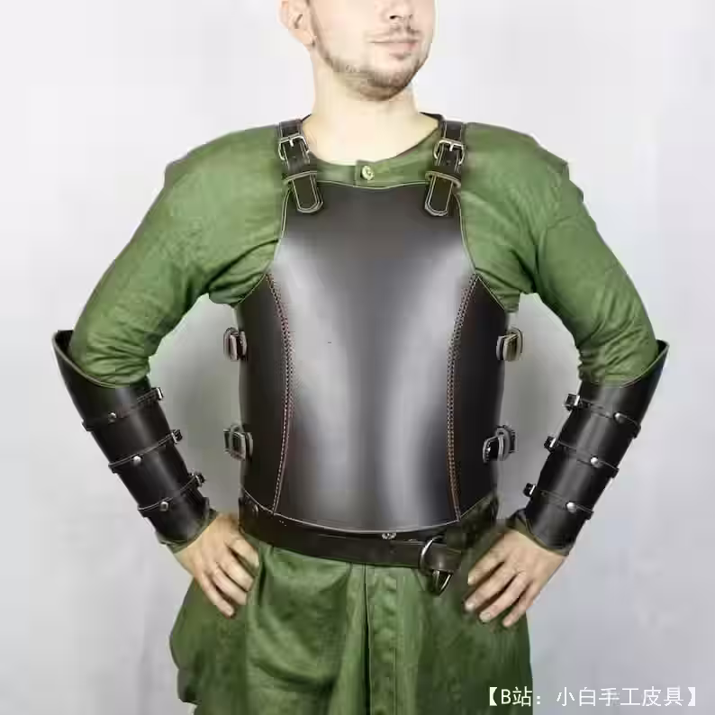 Выкройка кожаная мужская кираса Ruk от War Factory - 1