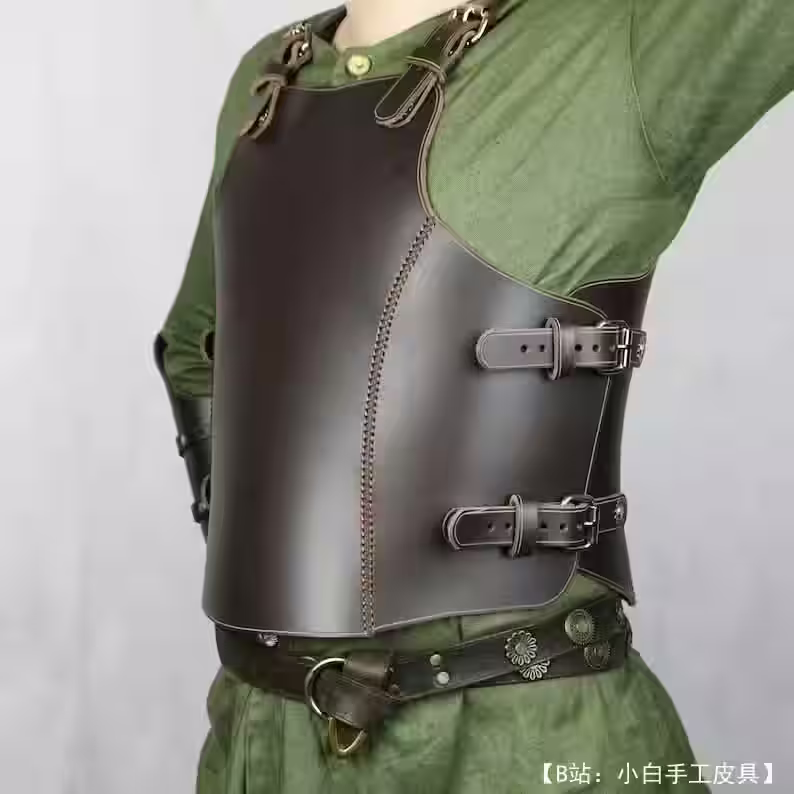 Выкройка кожаная мужская кираса Ruk от War Factory - 3