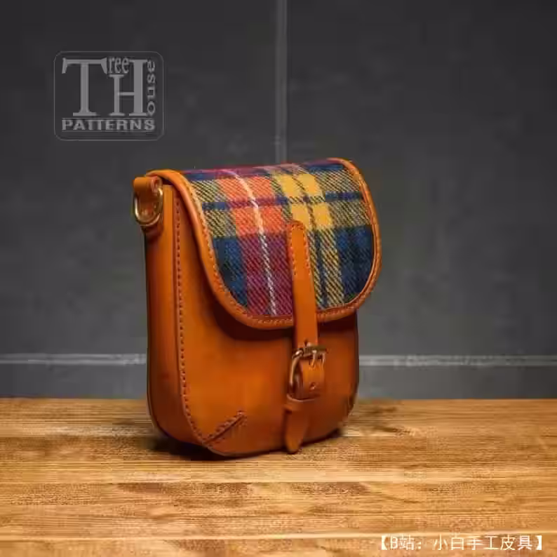 小号皮革斜挎包的图案 - 2