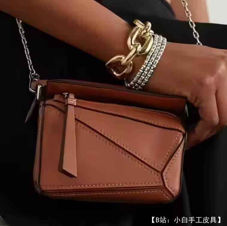 小号皮革女式手提包斜挎包/手拿包的图案 - 1