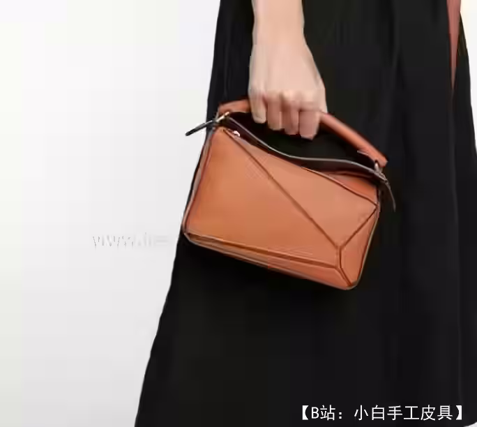 小号皮革女式手提包斜挎包/手拿包的图案 - 2