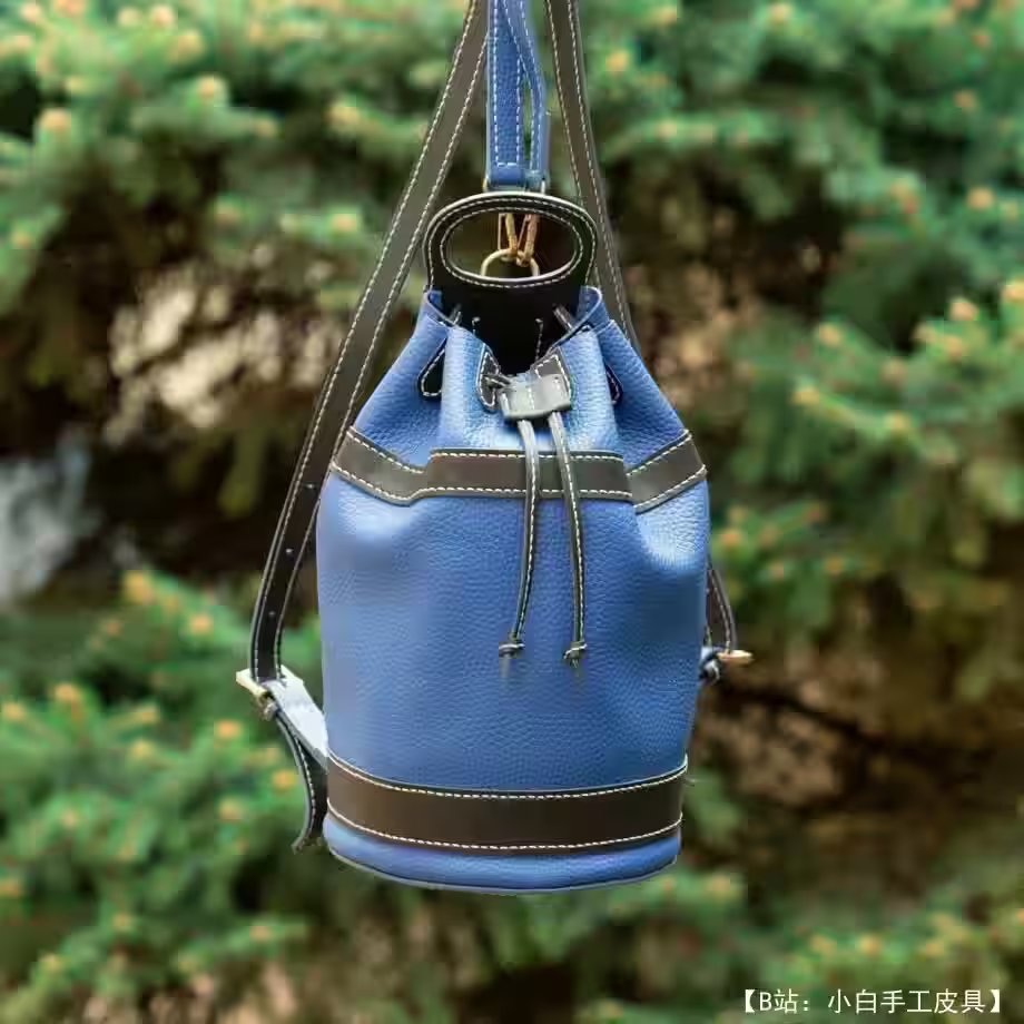 花纹真皮女式背包（包）小号 - 1