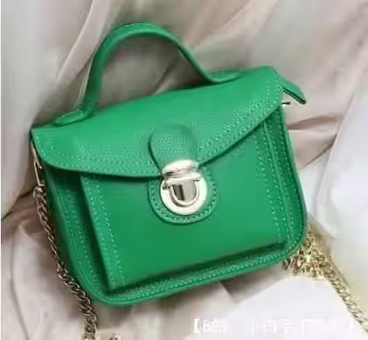 女式小号皮革手提包的图案 - 3