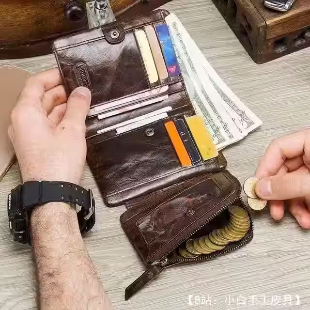 皮革双折图案，可存放零钱和现金 - 5