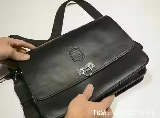 皮革女包的图案 - 1