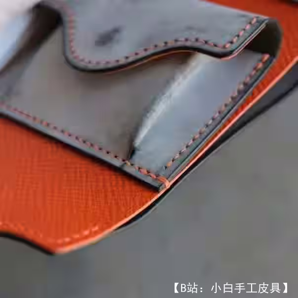 DS Leather Goods 皮革支架图案带硬币支架 - 3