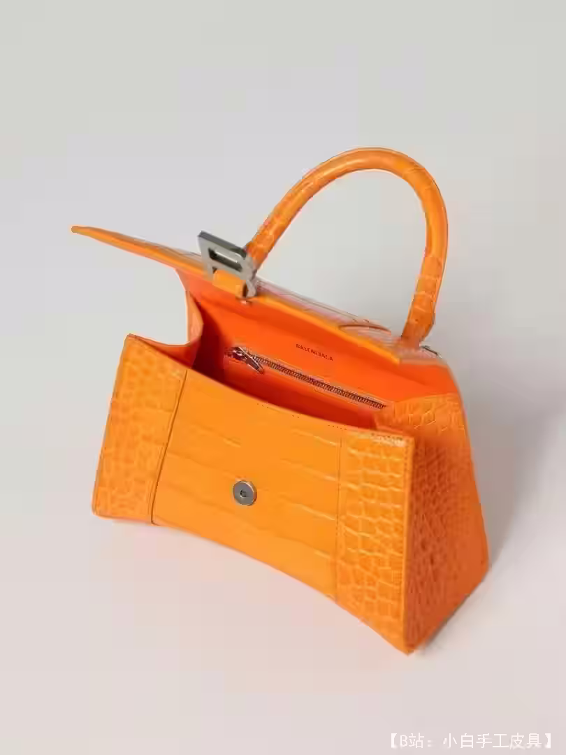 小号女式皮革手提包/手拿包的图案 - 1