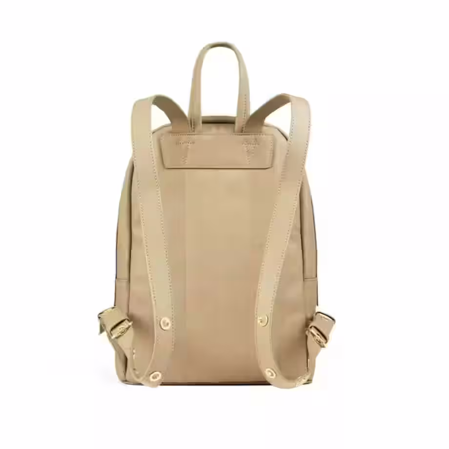 皮革背包图案尺寸为 31.5x24.5x10.5 厘米 - 2