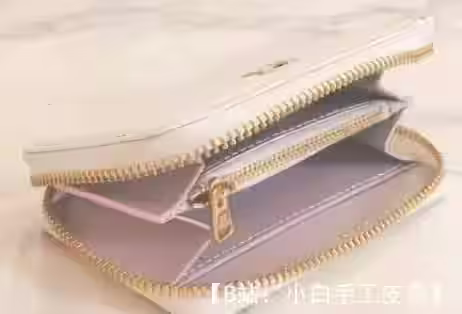 银行卡和现金的皮革拉链钱包图案 - 2