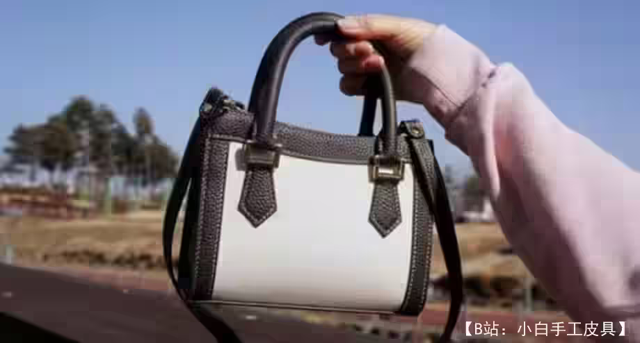 Bitchen Leather 图案皮革女式单肩带手提包 - 2